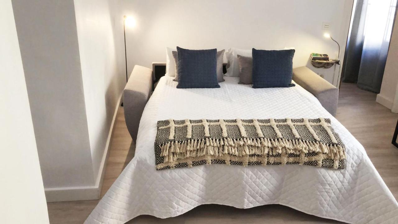 Edificio Conde 7- Plaza De La Merced Apartment *